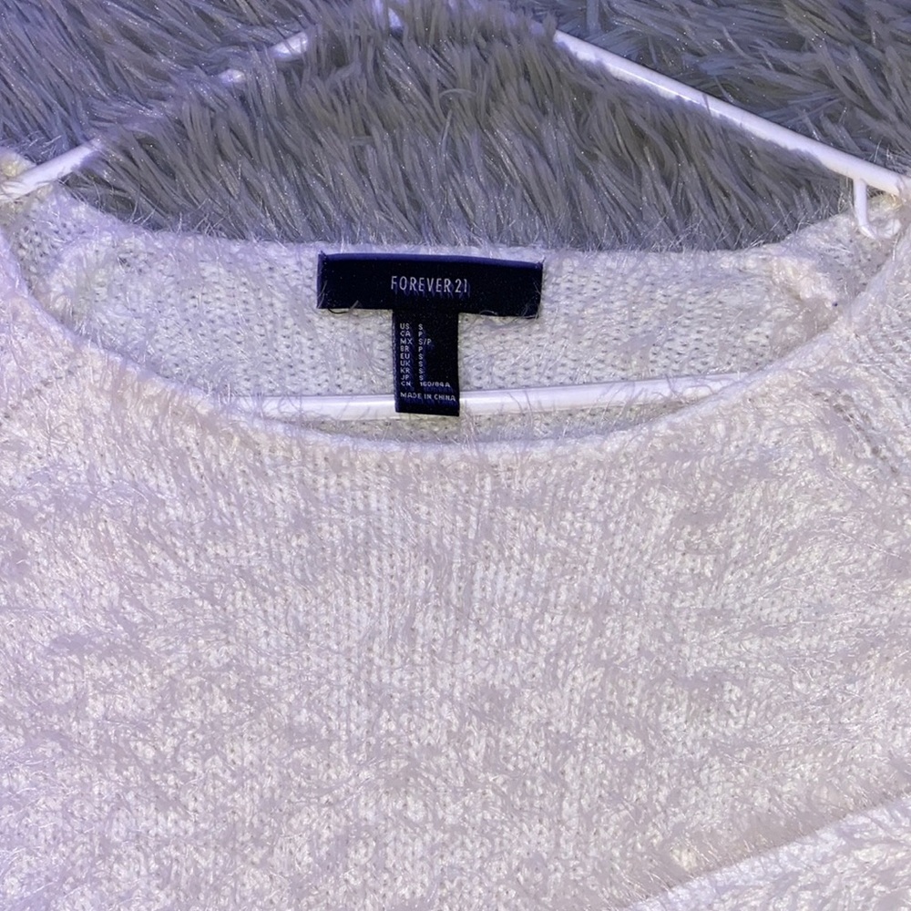 White sweater - Picture 2 of 3